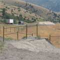 Wildlife fencing jumpout